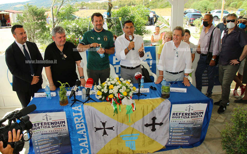 salvini-a-gizeriaf1d74_772d1.jpg