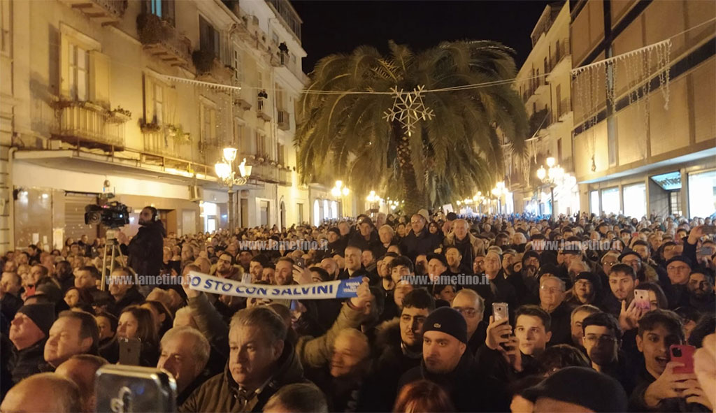 salvini-a-lamezia-1612020-0.jpg