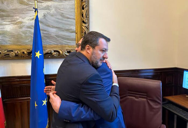 salvini-fontanab48dd39440e36da3e_ca257.jpg