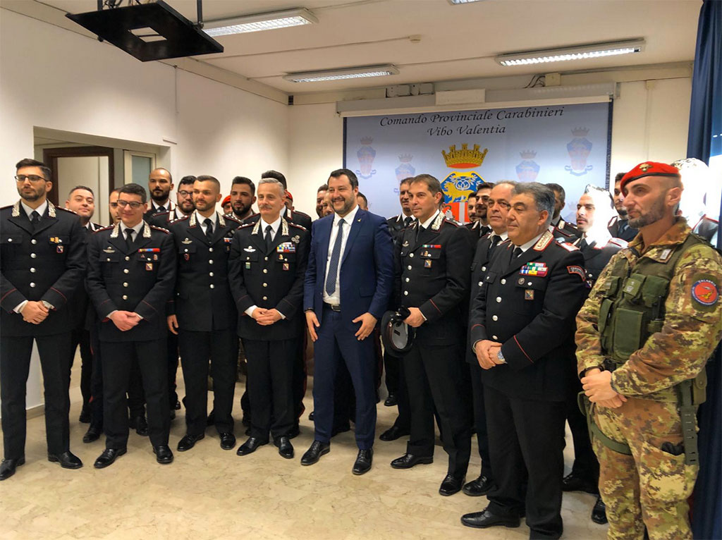 Salvini in visita a Comando provinciale carabinieri Vibo per complimentarsi dopo operazione Rinascita Scott