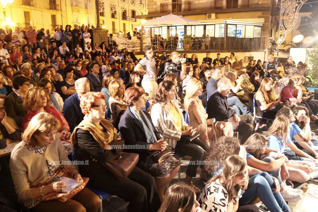 salvo-sottile-platea-tram-5-lamezia.jpg