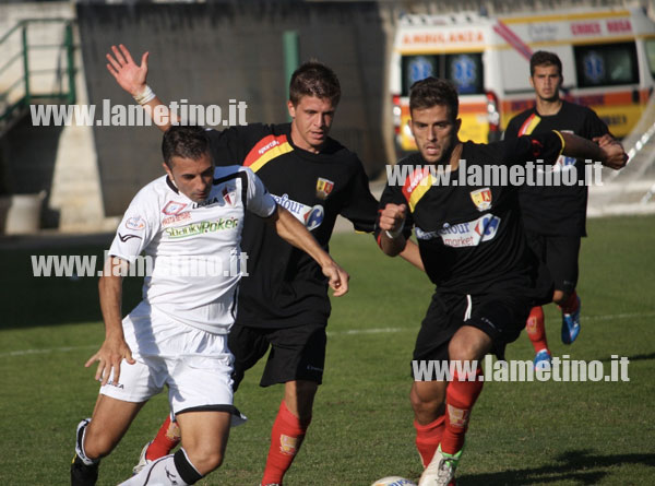Calcio: Finisce pari tra Sambiase e Savoia