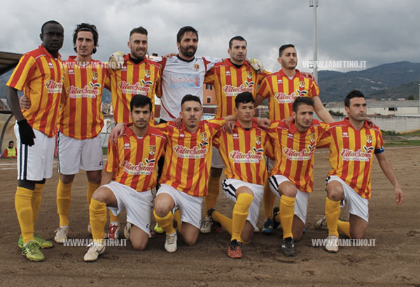 Calcio: I giallorossi sfiorano la vittoria, ma alla fine la Vibonese ha la meglio