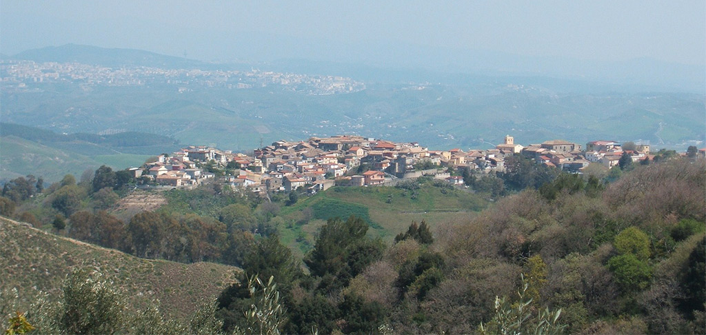 Tre giovani amici ridanno vita agli antichi saperi a San Floro