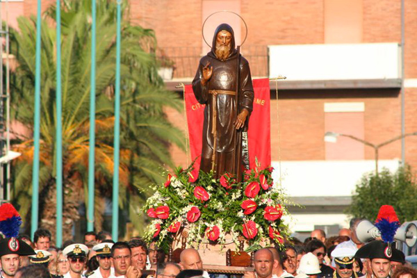 Lamezia, al via festa in onore di san Francesco di Paola a Sant'Eufemia