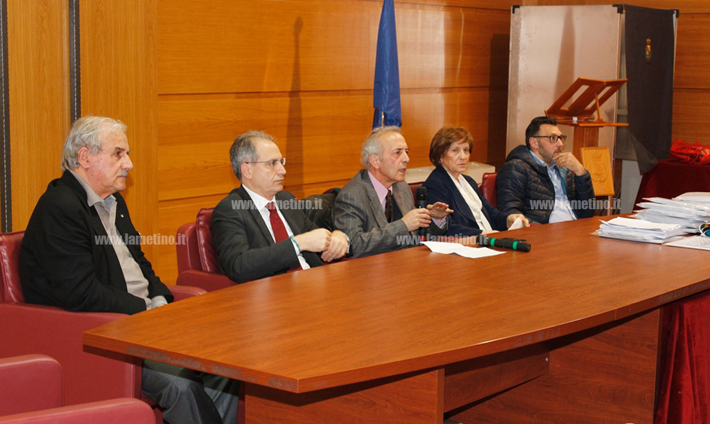 Lamezia: consegnate 24.476 firme in difesa dell’ospedale