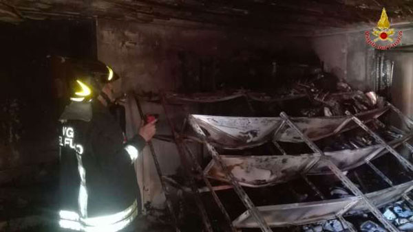 In fiamme l'archivio degli uffici comunali di San Pietro di Caridà