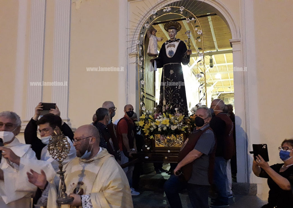 Lamezia, l'Ottava di Sant'Antonio con la benedizione della città e dei bambini conclude festa in suo onore