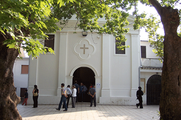 santuario-dipodi-su-padre-pio.gif