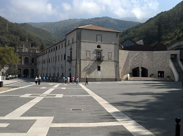 Truffa santuario S.Francesco Paola: Frati, carpita buona fede