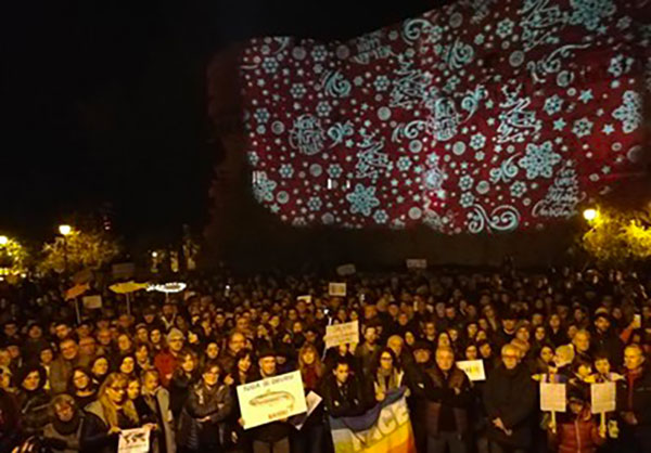 Manifestazione delle "Sardine" a Reggio Calabria, in centinaia in piazza 