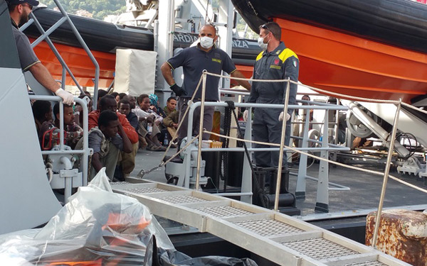 Sbarco migranti a Vibo Marina, giunti in 217 