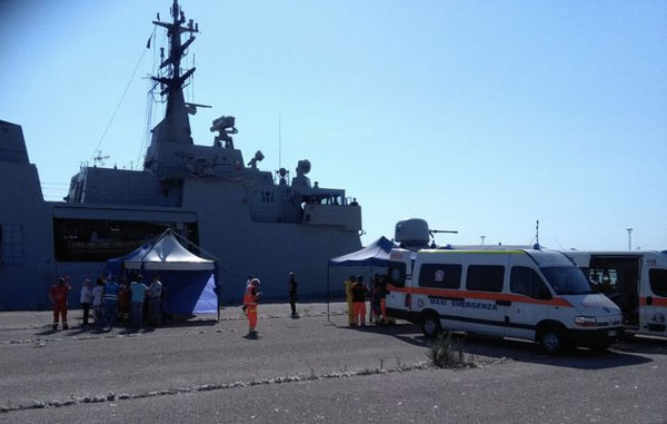 Sbarco di migranti a Corigliano, fermati due presunti scafisti