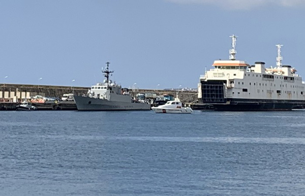 Sbarco di migranti in porto a Reggio Calabria, giunti in 150 