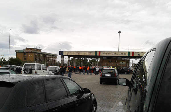 Protesta operai a Gioia Tauro, dopo 3 giorni blocco si va verso ripresa attività