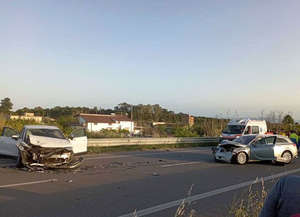 È morta la donna rimasta ferita in incidente a Villapiana 