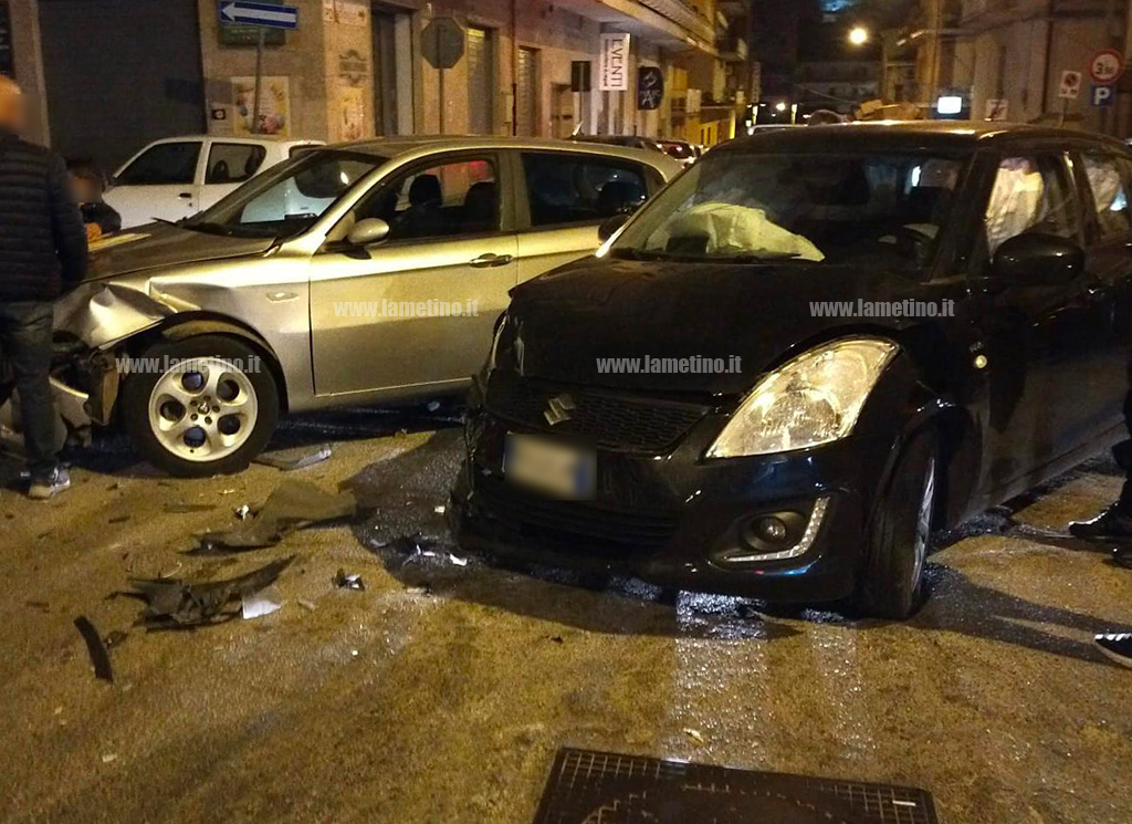 Lamezia, incidente all'incrocio tra viale Primo Maggio e via Po: feriti