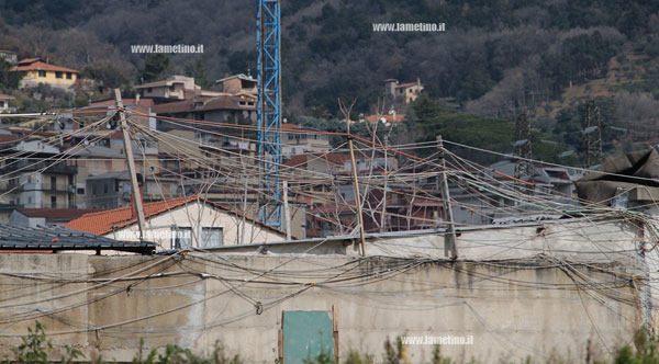 scordovillo-fili-energia-elettrica-.jpg