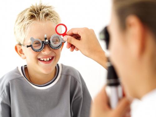 Lamezia: Unità Materno Infantile avvia progetto per diagnosi disturbi visivi in età evolutiva