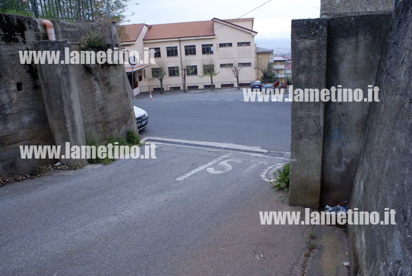 scuola-bella-bagni-pubblici.jpg