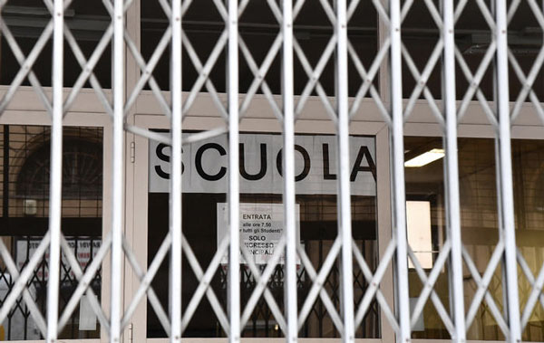Covid, sindaco di Paola ordina chiusura scuole di ogni ordine e grado