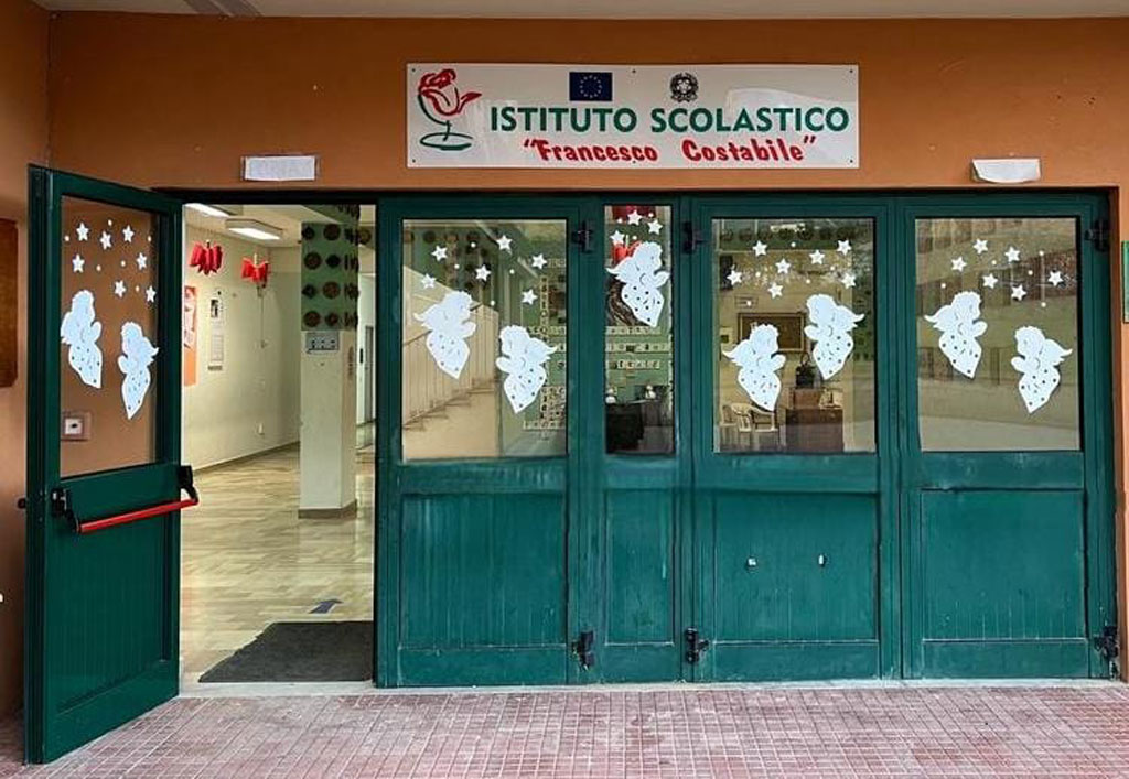 scuola-costabile2024-01-18-at-08.36.29_35bb6.jpg