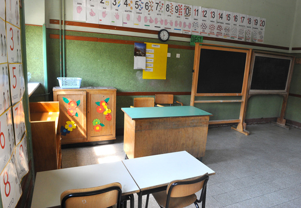 Maltrattavano bambini scuola elementare, maestre sospese per 12 mesi nel catanzarese