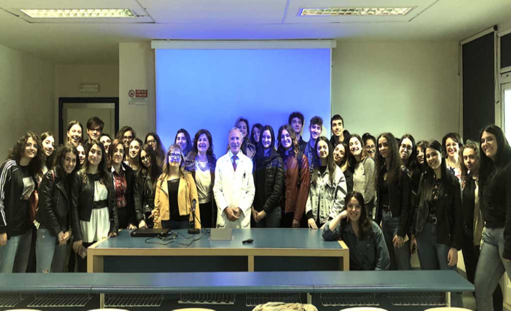 Lamezia, attivato il percorso "Medici… in prima linea" al liceo Fiorentino