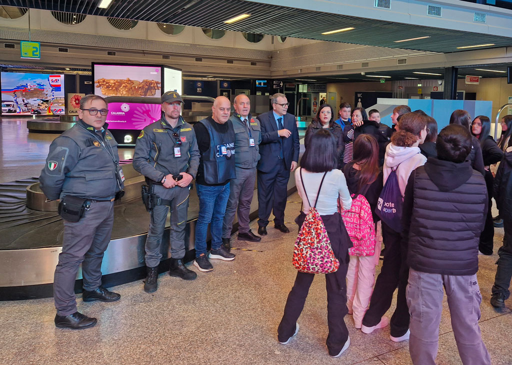 scuola-pit6agora-aeroproto_88089.jpg