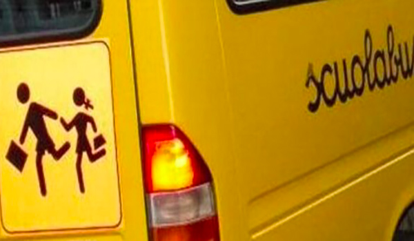 scuolabus-generica-ansa_fe1da.jpg