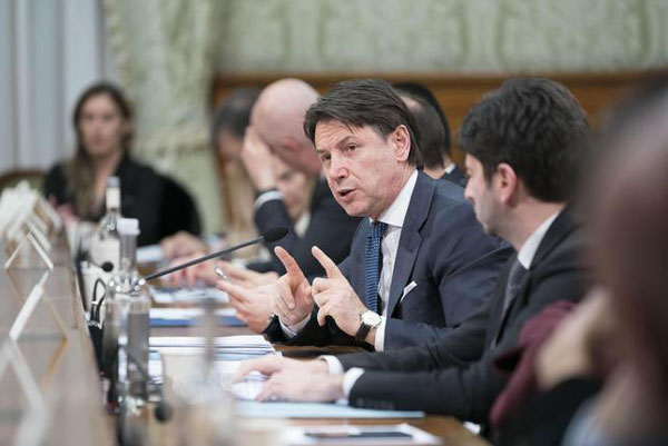 Scuole e atenei chiusi in tutta Italia da domani fino a metà marzo: arriva ufficialità del Governo