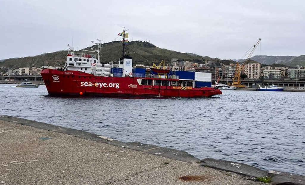 seaef8b818a24de_83192.jpg