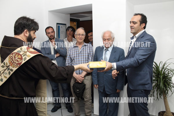 sede-confcommercio-lamezia-benedizione.jpg