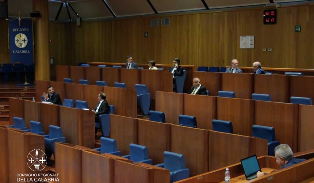 seduta-cons-reg-2022-08-30-alle-18.15.43_fa60f.jpg