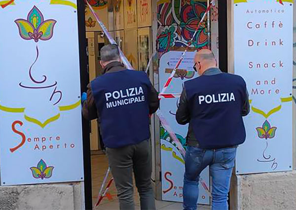 Coronavirus, distributori bevande aperte nonostante divieti: sanzioni a Catanzaro 