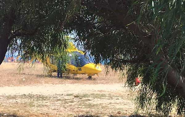 Bimba di tre anni si sente male in spiaggia, soccorsa a Sellia Marina e trasportata al "Pugliese"