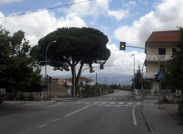 Lamezia: Associazione Quartiere Capizzaglie plaude all'istallazione semaforo via Murat