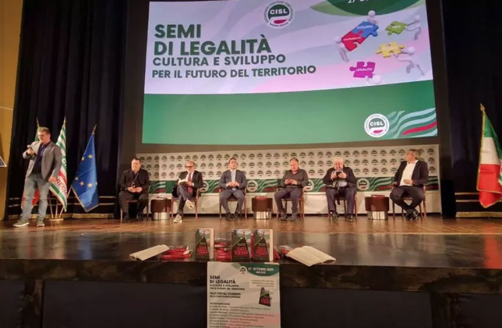 semi-2025-10-27-alle-12.43.45_2989c.jpg