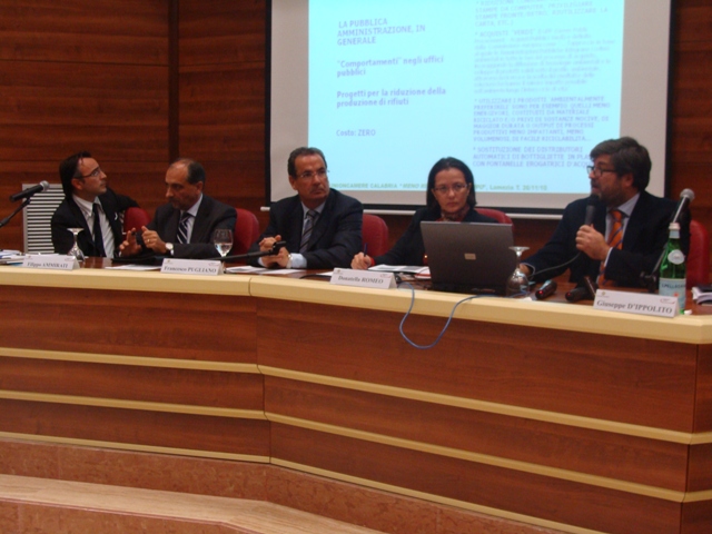 Lamezia, seminario Unioncamere "Meno rifiuti, più sviluppo"