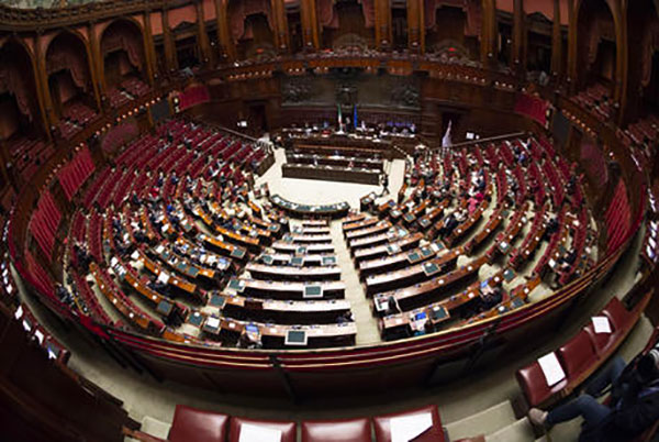 Sanità, Senato approva fiducia: Dl Calabria è legge