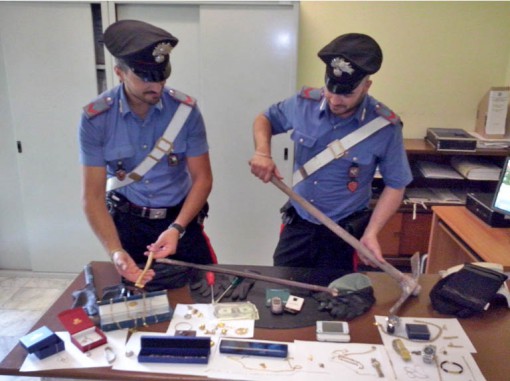 Tre sessantenni arrestati per furto di gioielli in Brianza
