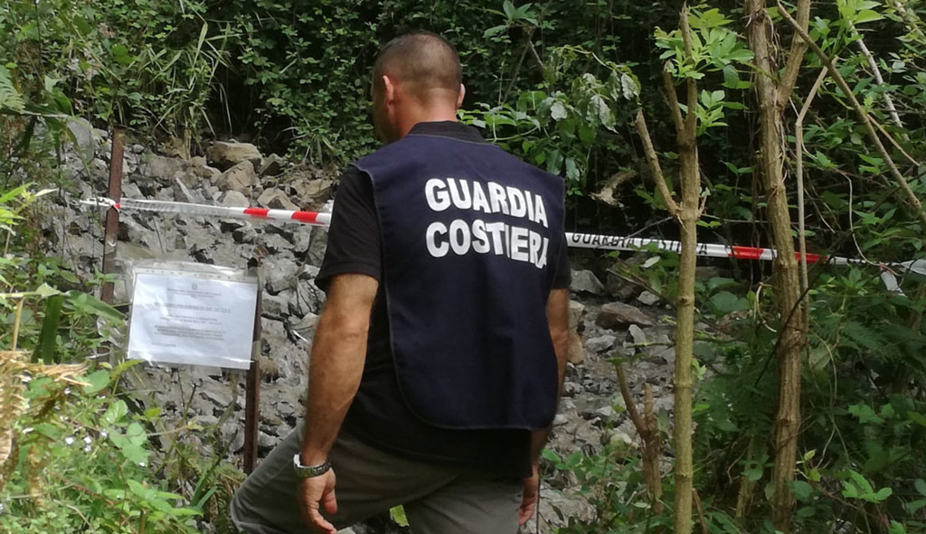 Sversamento di liquami nel torrente Turrina, Guardia costiera sequestra condotta fognaria a Curinga