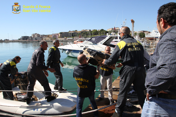sequestro-droga-porto-ciro3.jpg