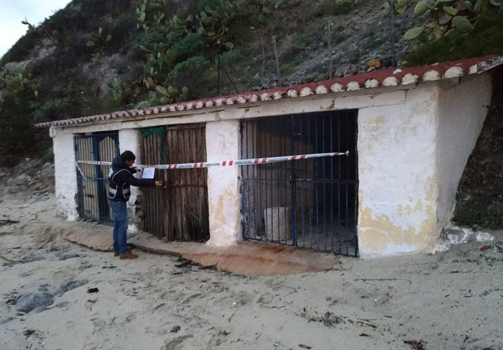 Operazione “Grotticelle Bis”, Guardia costiera Vibo sequestra opere abusive su area sottoposta a vincolo