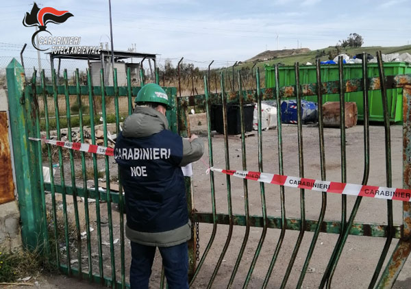 Violazioni normativa ambientale, sequestrato centro raccolta rifiuti differenziati a Cutro