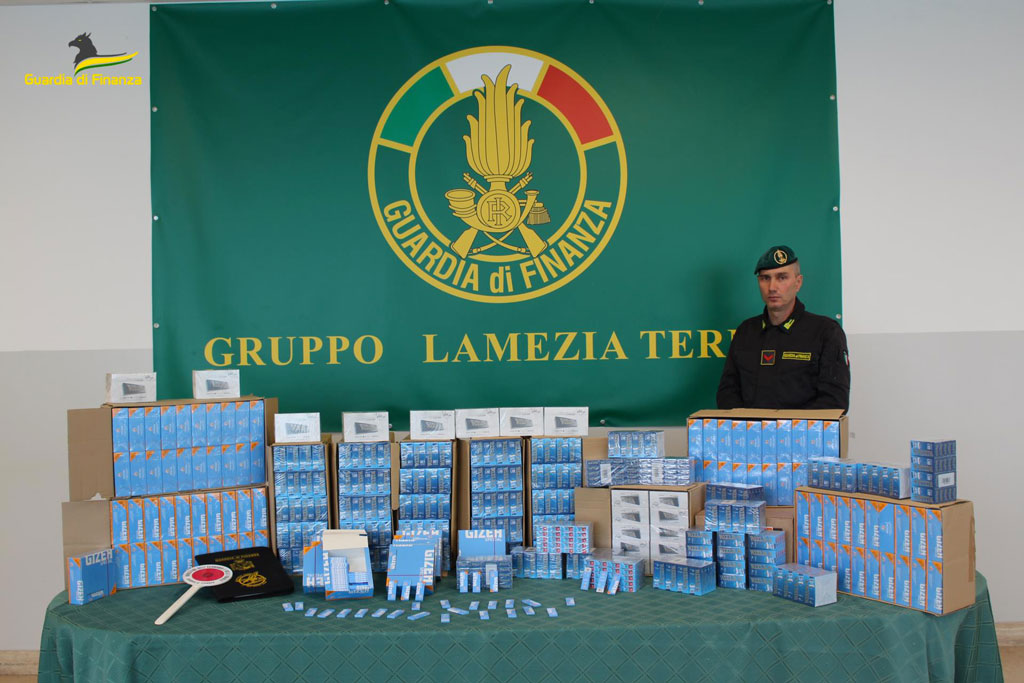 sequestrogdf-lameziaoto1_732e5.jpg