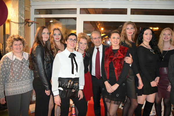 Lamezia, il 21 dicembre la serata finale di People & Art all'atelier di Elena Vera Stella