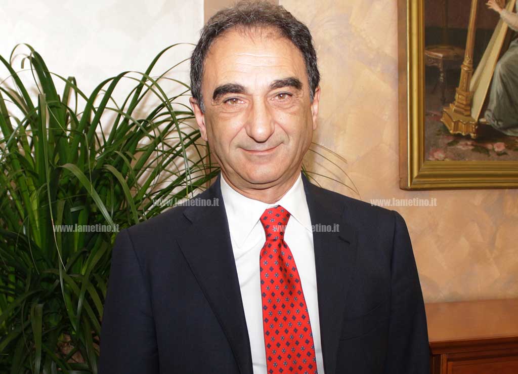 Sacal, Abramo replica a Spirlì: "Aveva garantito che maggioranza sarebbe rimasta pubblica"