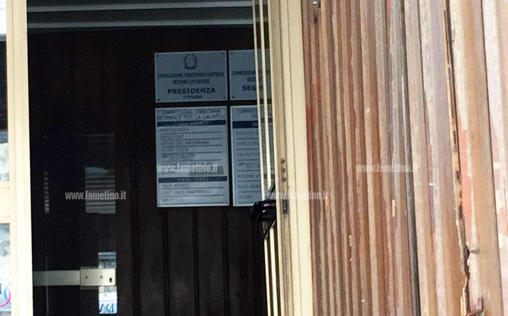 Operazione "Genesi", indagato anche cancelliere: è accusato di aver regalato oggetti preziosi a Petrini in cambio di ricorsi truccati