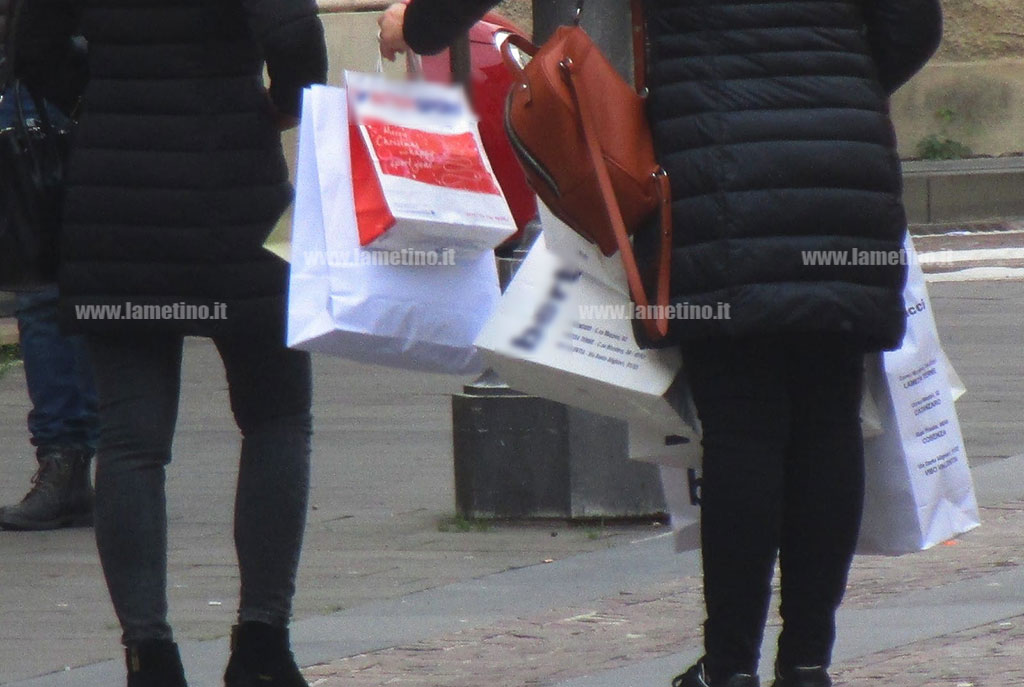 shopping-lamezia-20204d9.jpg